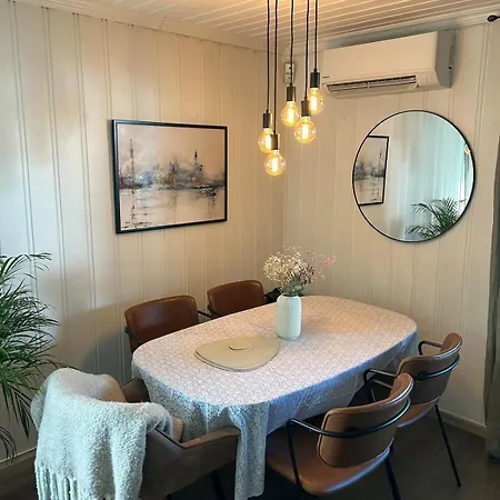 Apartment With Large Terrace Centrally Located In Krs Kristiansand