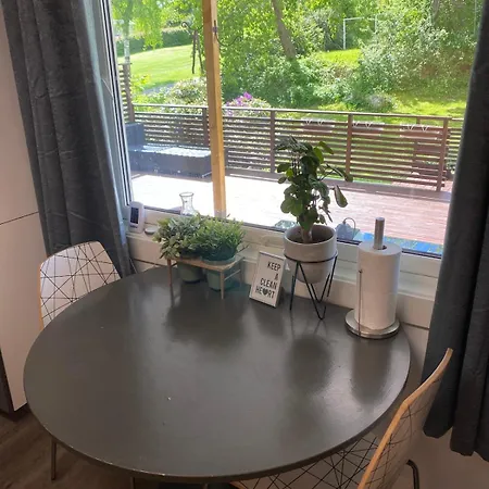 With Large Terrace Centrally Located In Krs 公寓 克里斯蒂安桑
